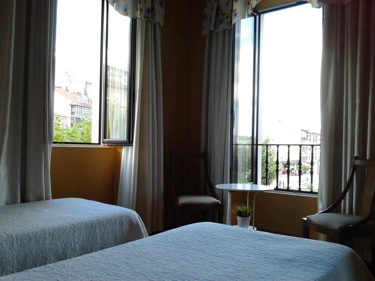 Hotel Luzon ซาน บีเซนเต เด ลา บาร์เกรา ภายนอก รูปภาพ